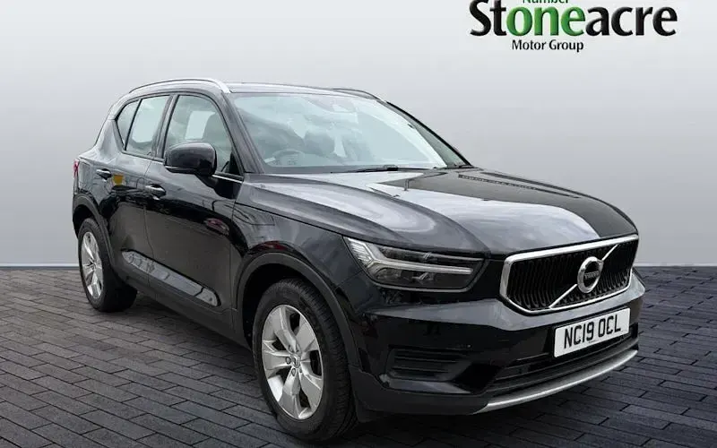 Used Volvo XC40 Momentum 163 HP (119 kW) 2021 SUV