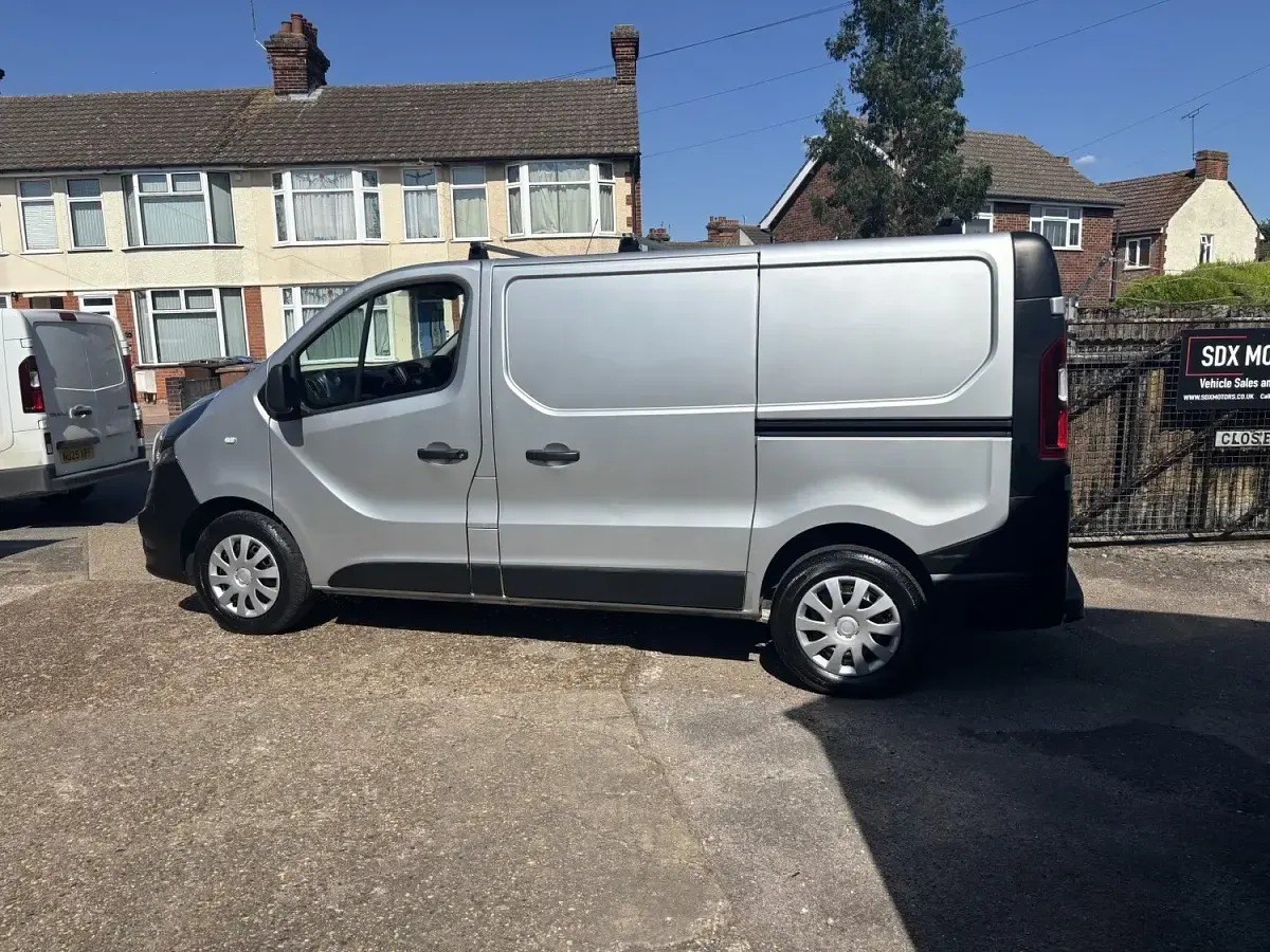 Used Vauxhall Vivaro 2019 Silver MPV