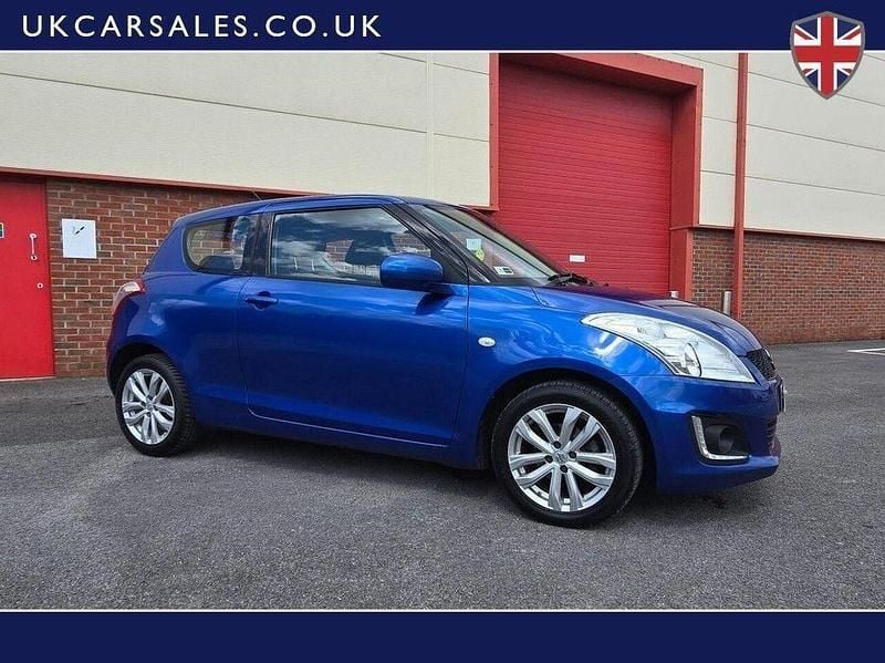 Blue Used 2015 Suzuki Swift SZ3 Hatchback | £3,499 (Good price) - Image 1/4
