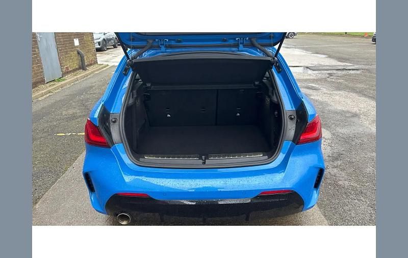 Used BMW 118 M Sport 140 HP (102 kW) 2020 Blue Hatchback