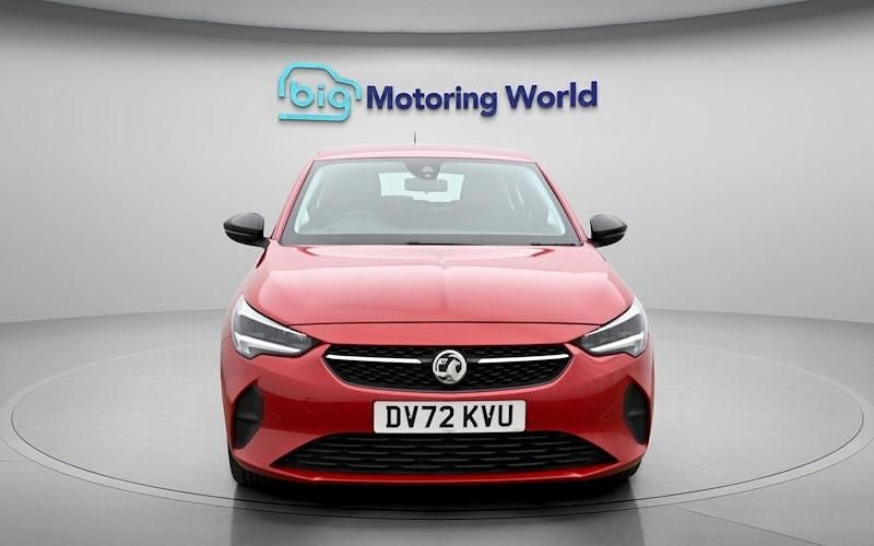 Second-hand Vauxhall Corsa Design Edition 75 CP (55 kW) 2022 Roșu Hatchback