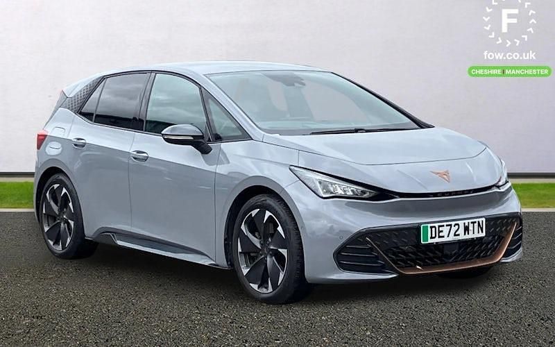 Begagnad Cupra Born e-Boost 169 kW (230 HK) 2024 Halvkombi