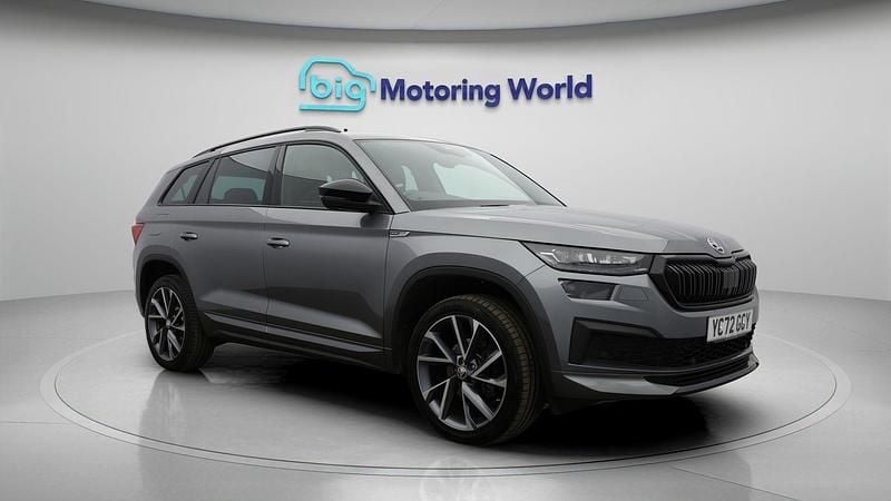 Grey Used 2022 Skoda Kodiaq SportLine SUV | £26,300 (Good price) - Image 1/4