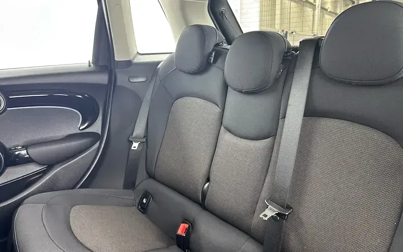 Used Mini Cooper Classic 136 HP (100 kW) 2023 Black Hatchback