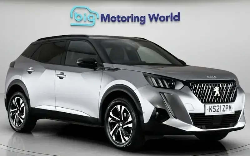 Used Peugeot 2008 GT 131 HP (96 kW) 2021 SUV
