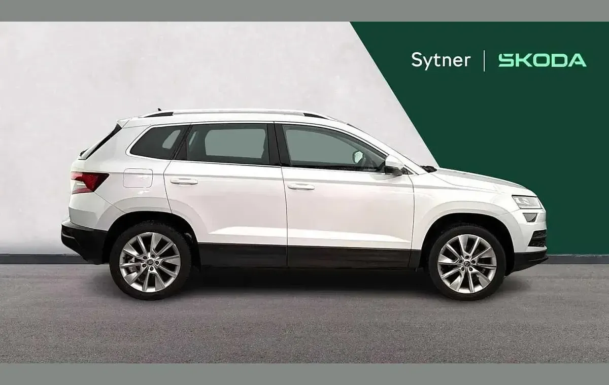 Used Skoda Karoq SE L 150 HP (110 kW) 2020 Moon white metallic SUV