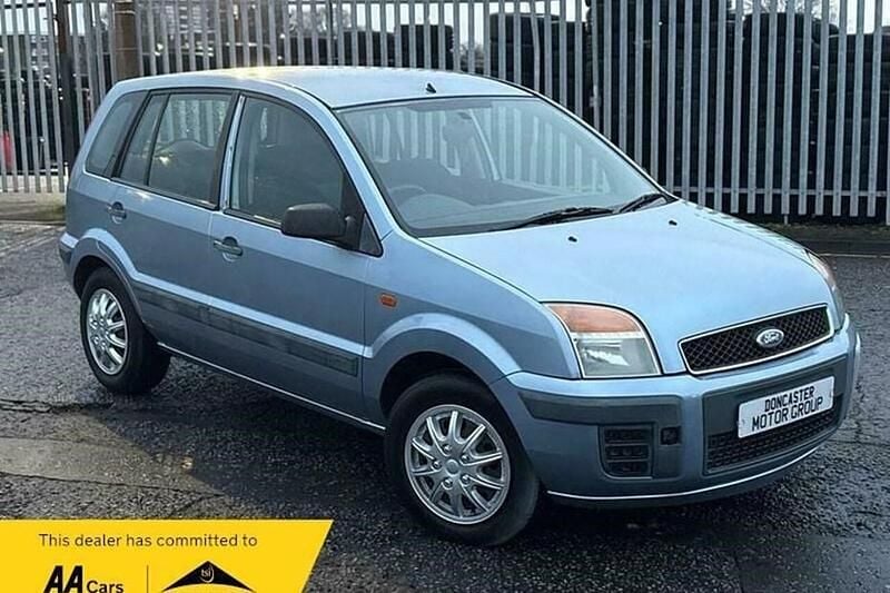 Used Ford Fusion Style 2006 Blue Hatchback
