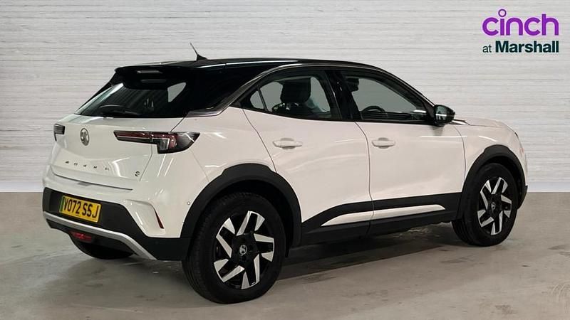 Used Vauxhall Mokka Elite 100 kW (136 HP) 2022 White SUV