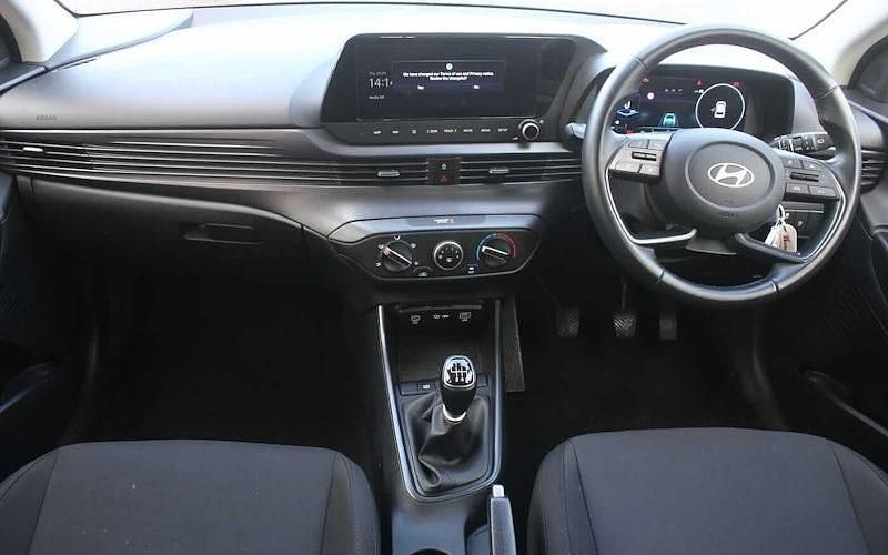 Used Hyundai i20 Advanced 101 HP (74 kW) 2024 Hatchback