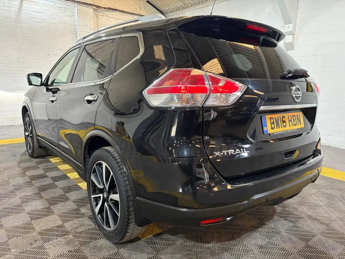 Used Nissan X-Trail Tekna 130 HP (95 kW) 2016 Black SUV