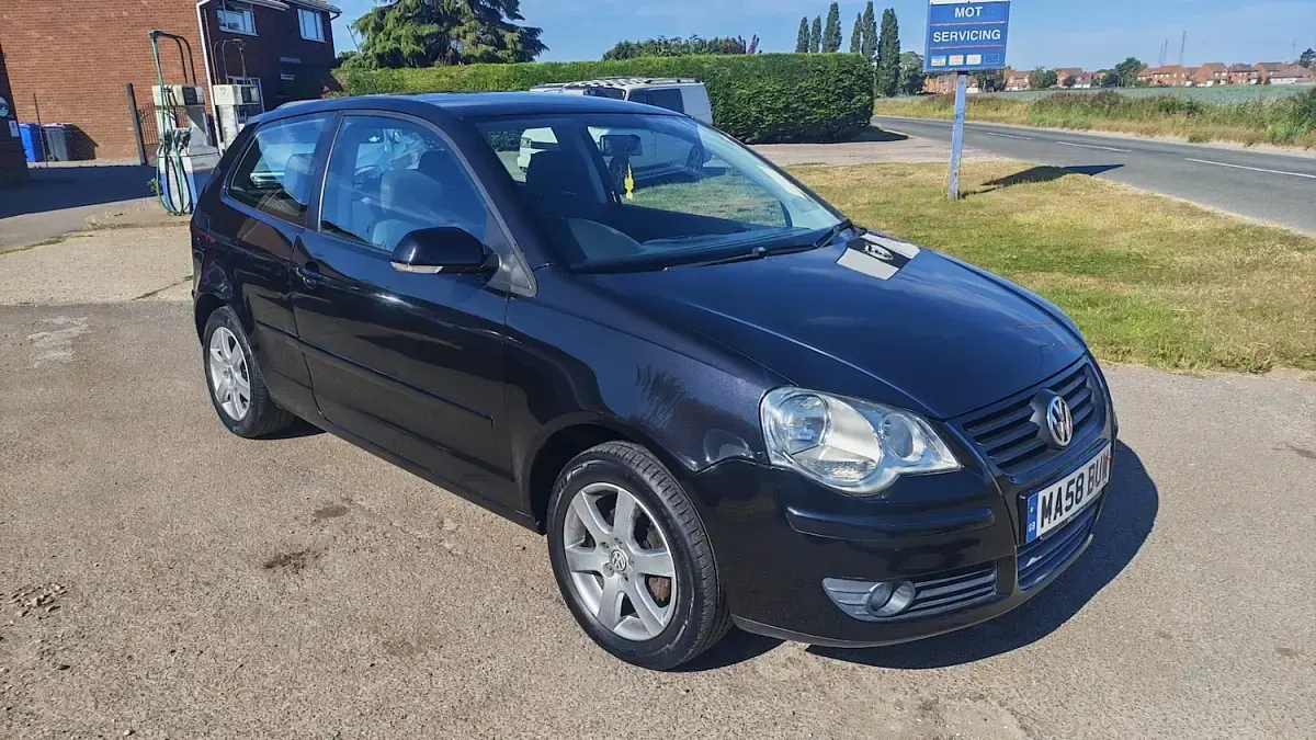 Used VW Polo Match 60 HP (44 kW) 2008 Black Hatchback