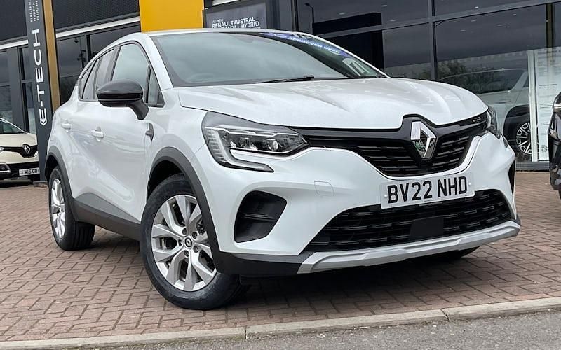 Usado Renault Captur Iconic 91 HP (66 kW) 2022 SUV