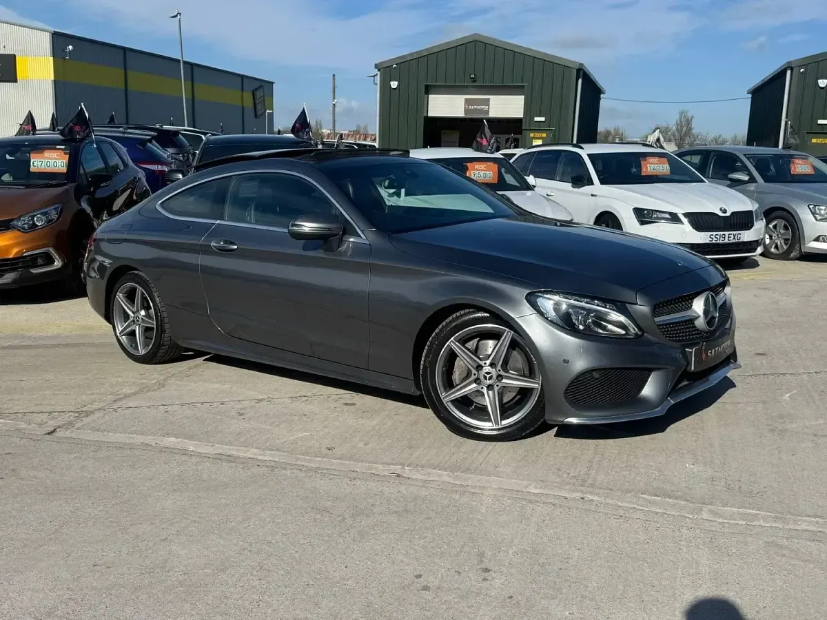 Used Mercedes C220 AMG Line Premium 170 HP (125 kW) 2015 Grey Coupe