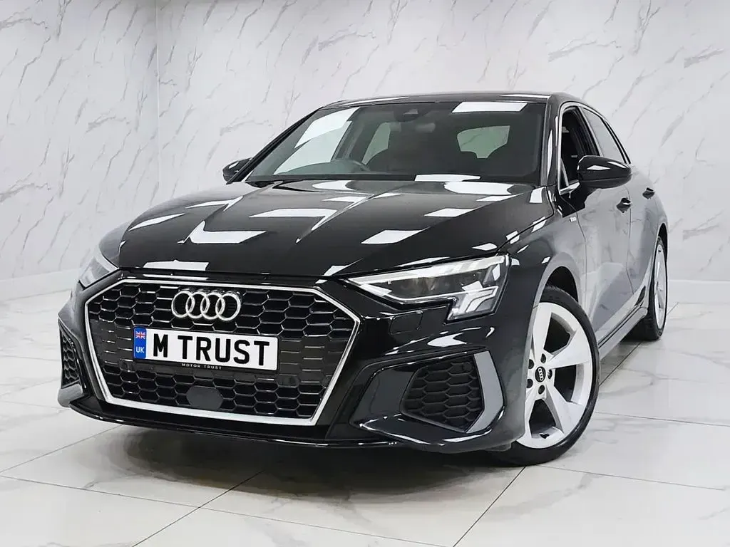 Used Audi A3 Sportback S-Line 150 HP (110 kW) 2022 Black Hatchback
