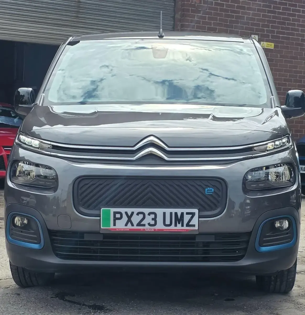Used Citroën e-Berlingo Feel 100 kW (136 HP) 2023 Grey MPV