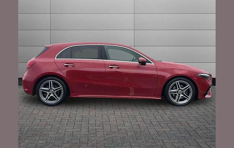 Used Mercedes A180 Executive 134 HP (98 kW) 2024 Red Hatchback