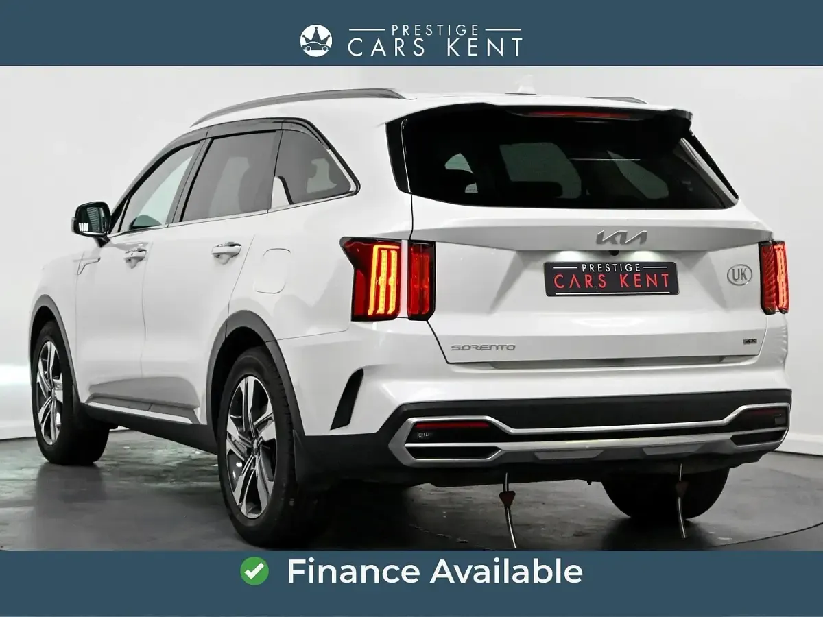 Used Kia Sorento 201 HP (147 kW) 2023 White SUV