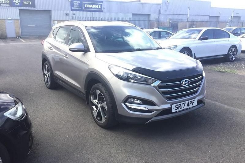 Used Hyundai Tucson Edition 116 HP (85 kW) 2017 Gold SUV