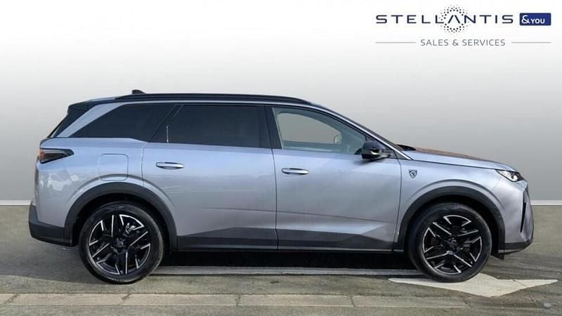 Used Peugeot 5008 GT 134 HP (98 kW) 2025 Grey SUV