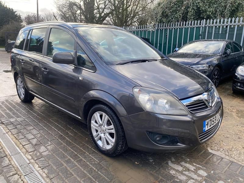 Used Vauxhall Zafira Design Edition 2009 Grey MPV
