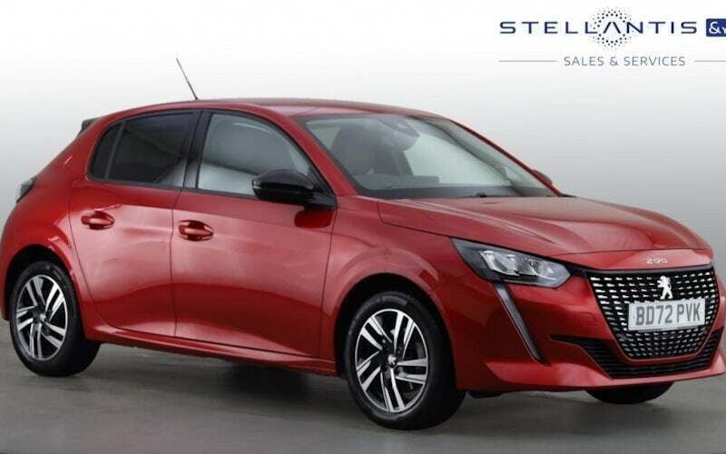Red Used 2022 Peugeot 208 Allure+ Hatchback | £14,502 (Good price) - Image 1/4