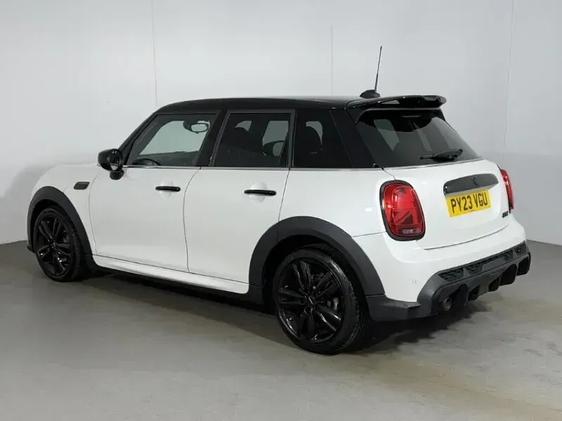Used Mini Cooper Hatch 2023 White Hatchback