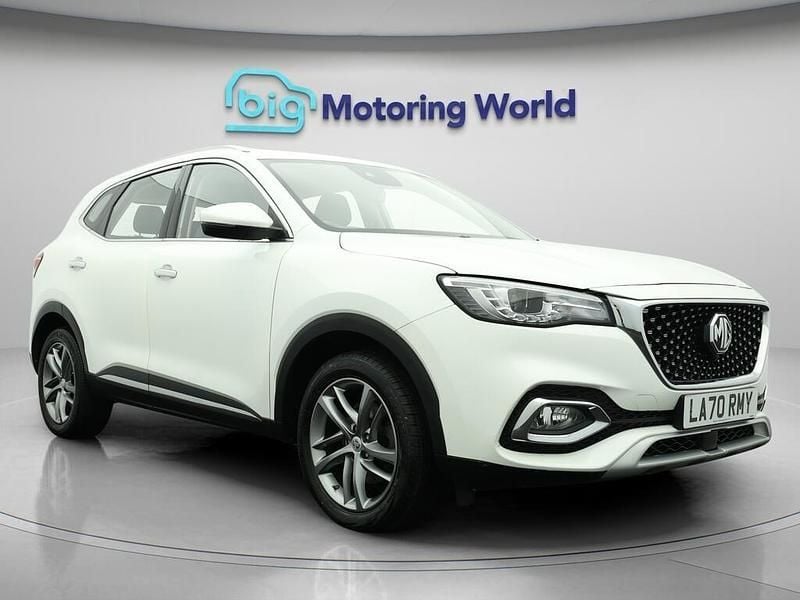 White Used 2021 MG HS Excite SUV | £11,600 (Fair price) - Image 1/4