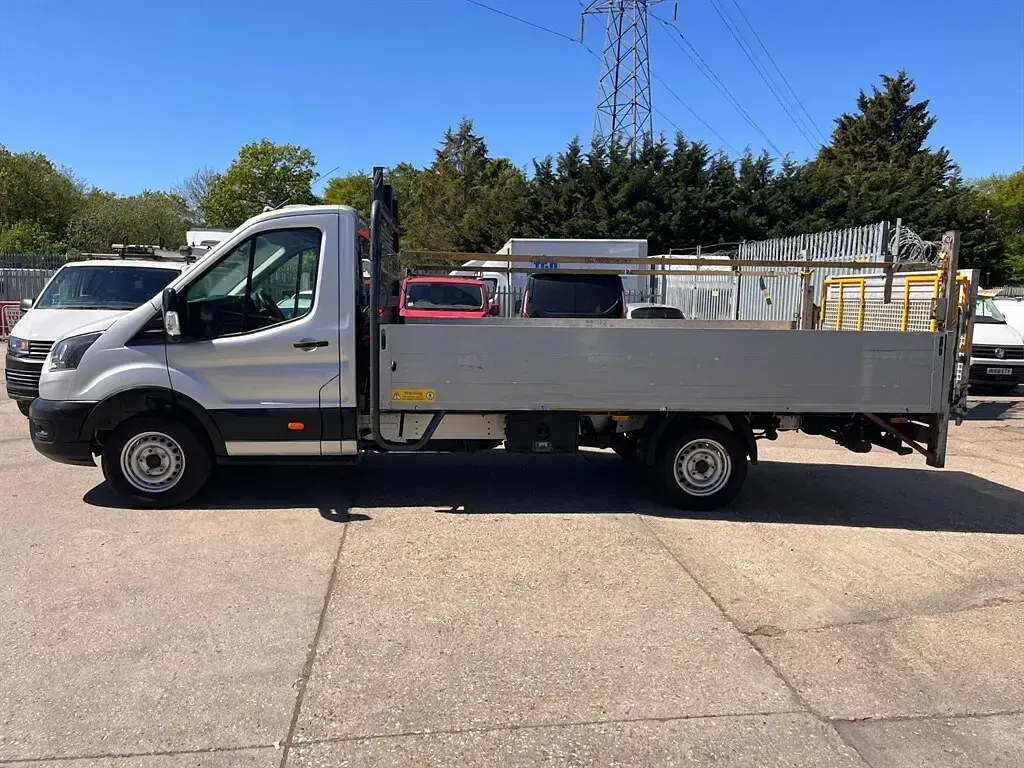 Used Ford Transit S 130 HP (95 kW) 2022 Silver Cabriolet