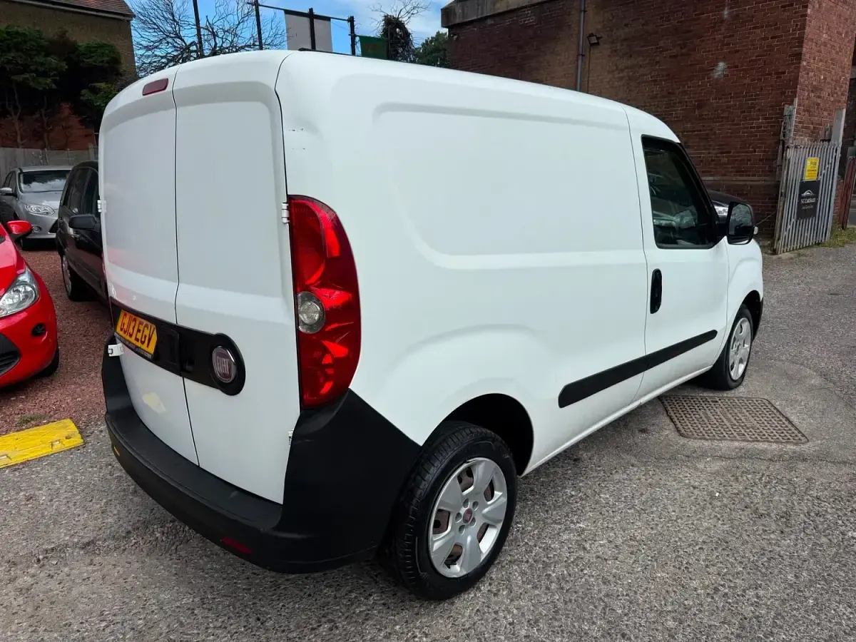 Used Fiat Doblò 2013 White MPV
