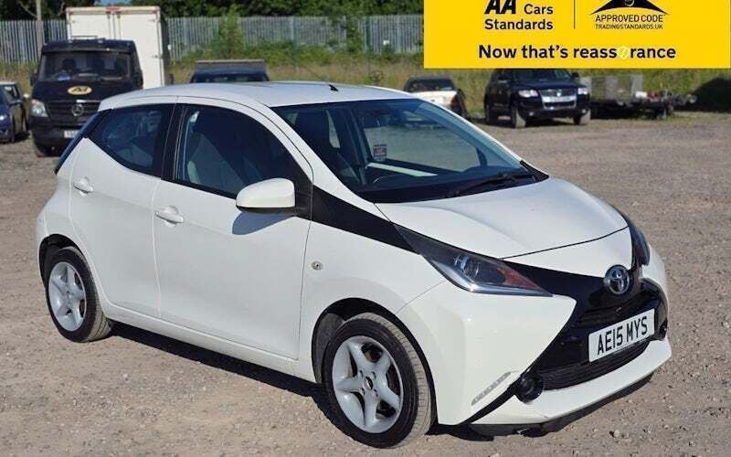Used 2017 Toyota Aygo X-play Hatchback | £3,980 (Good price) - Image 1/4