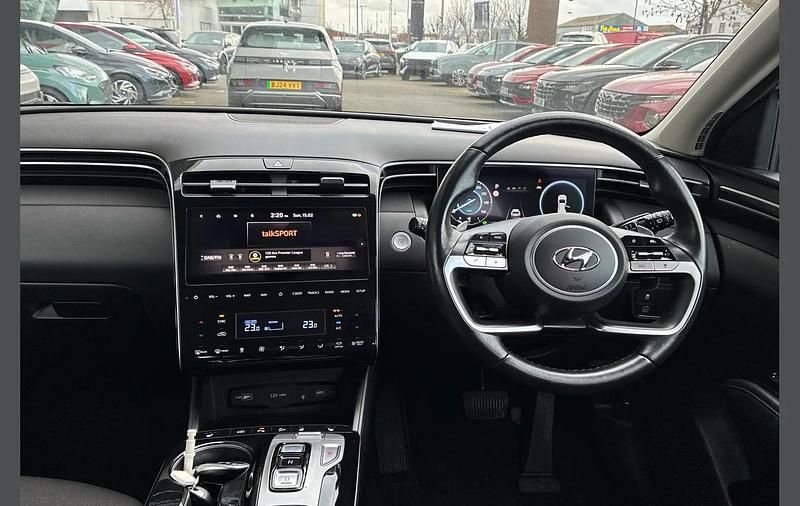 Used Hyundai Tucson Premium 226 HP (166 kW) 2022 White SUV