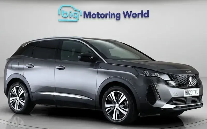 Used Peugeot 3008 Allure+ 300 HP (220 kW) 2023 SUV