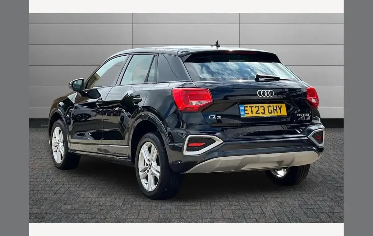 Used Audi Q2 Sport 150 HP (110 kW) 2023 Black SUV