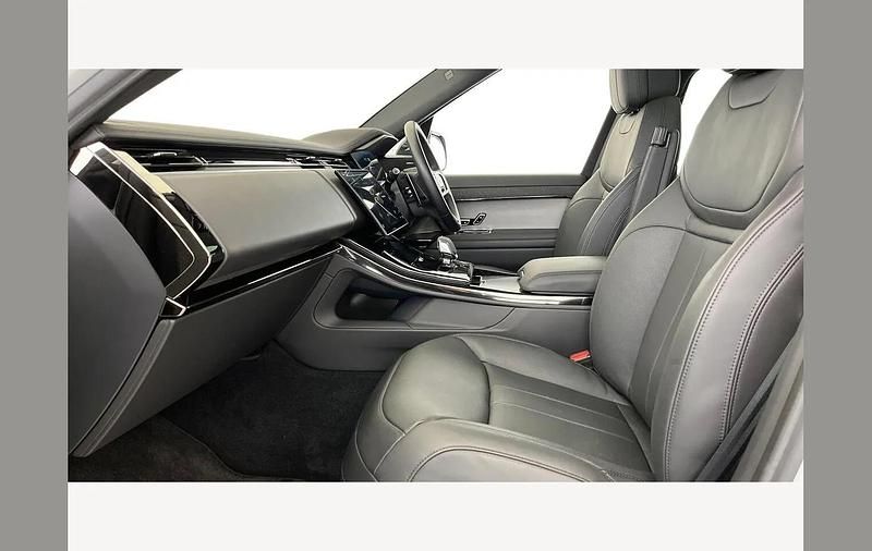 Used Land Rover Range Rover Sport SE Dynamic 460 HP (338 kW) 2024 White SUV