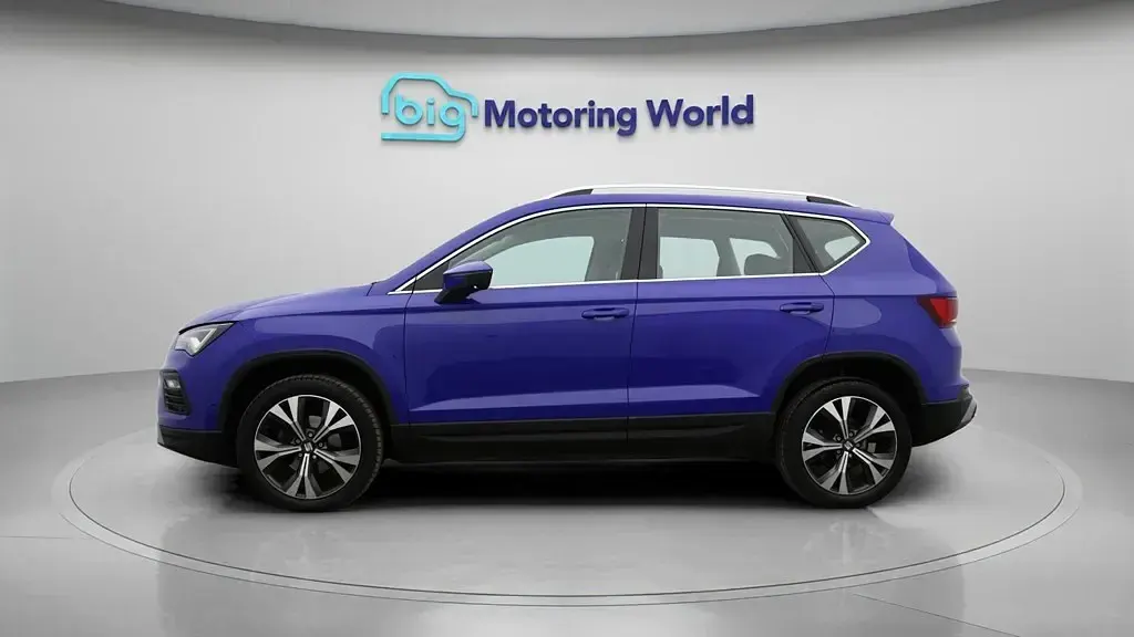 Usado Seat Ateca SE Technology 110 HP (80 kW) 2023 Azul SUV