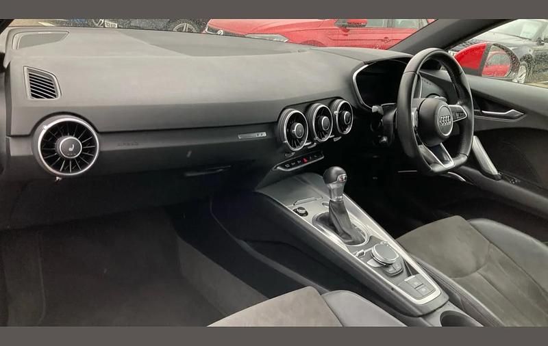 Used Audi TT Sport 245 HP (180 kW) 2021 Red Coupe