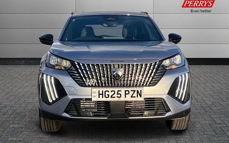 Used Peugeot 2008 Allure 101 HP (74 kW) 2024 SUV