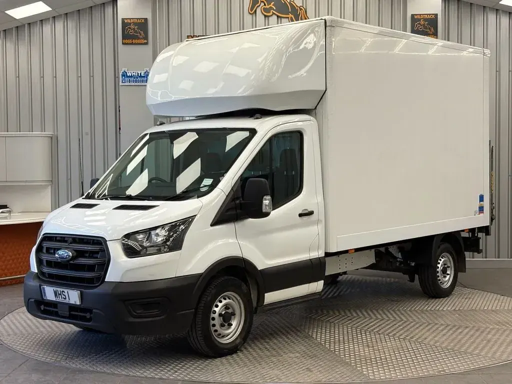 Used Ford Transit 130 HP (95 kW) 2023 White Van