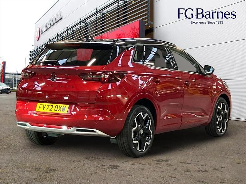 Used Vauxhall Grandland X Ultimate 128 HP (94 kW) 2022 Red SUV