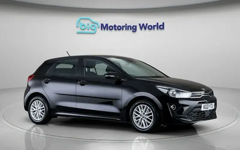 Used Kia Rio 84 HP (61 kW) 2021 Black Hatchback