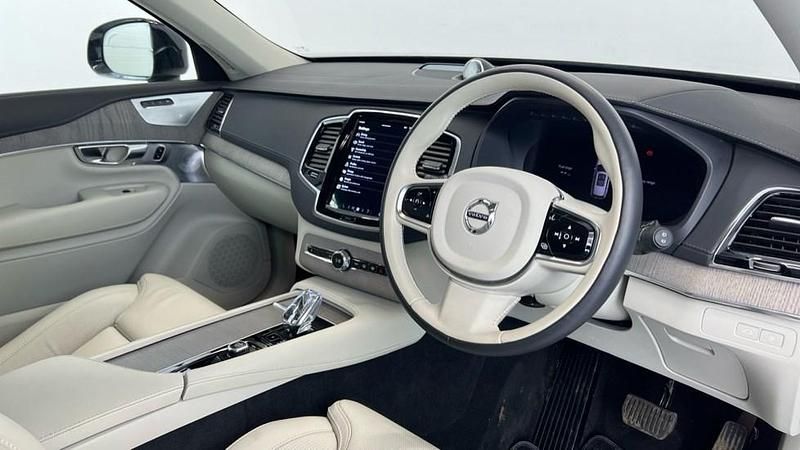 Used Volvo XC90 Ultra 449 HP (330 kW) 2024 White SUV