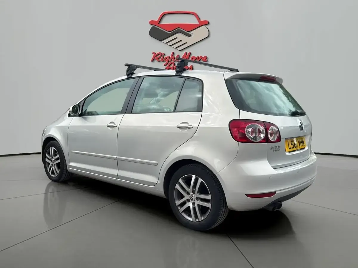 Usado VW Golf VI SE 2011 Prateado Citadino