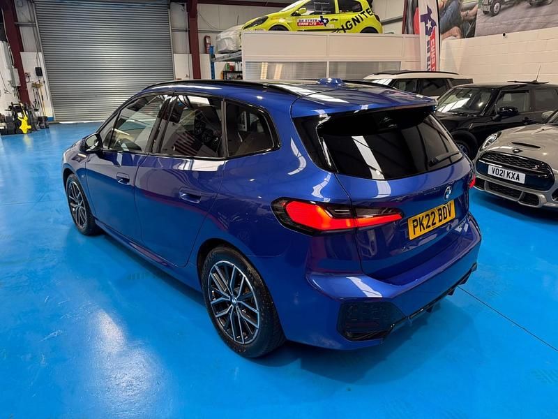 Usado BMW 220 M Sport 156 CV (114 kW) 2022 Azul Utilitario