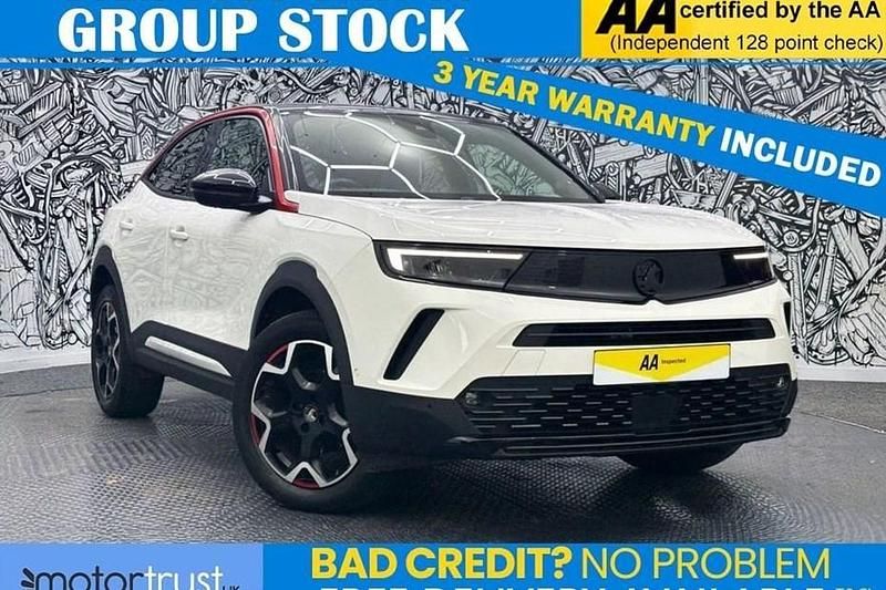 Used Vauxhall Mokka SRi 130 HP (95 kW) 2022 White SUV