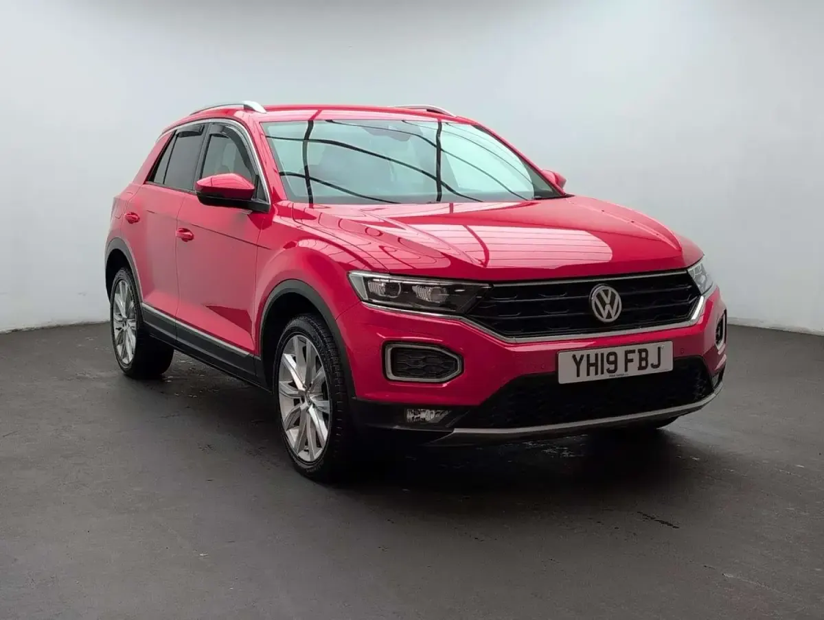 Used VW T-Roc SEL 150 HP (110 kW) 2019 Red SUV