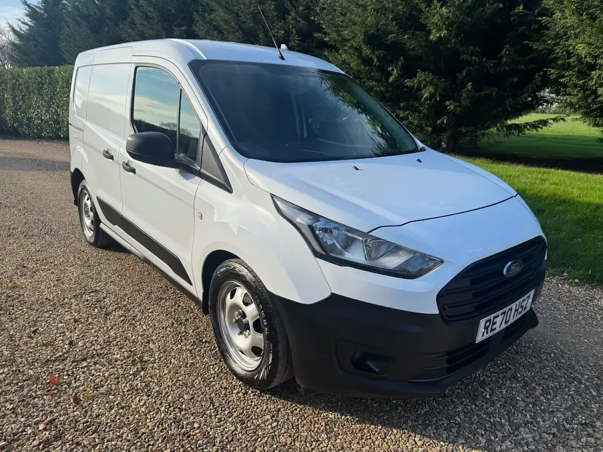 Used Ford Transit Connect 100 HP (73 kW) 2020 White MPV