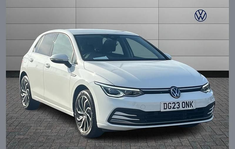 Used VW Golf VIII Edition 130 HP (95 kW) 2023 White Hatchback