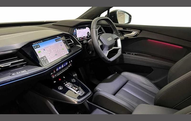 Used Audi Q4 Sportback e-tron Black Edition 206 kW (281 HP) 2025 Black SUV