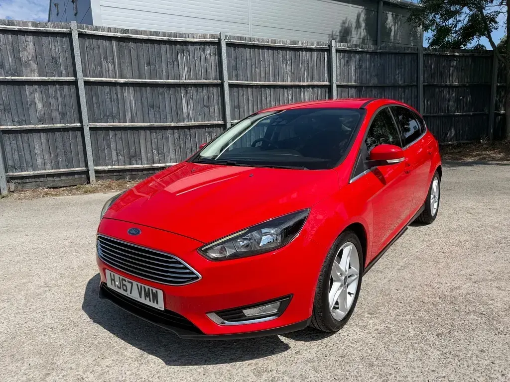 Used Ford Focus Titanium 125 HP (91 kW) 2017 Hatchback
