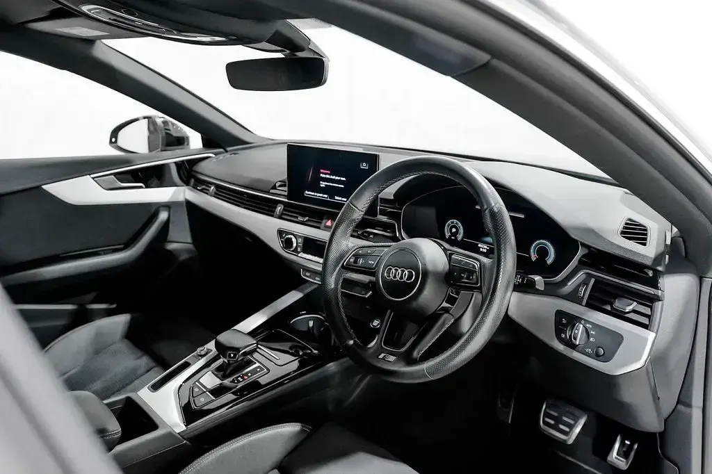 Used Audi A5 Sportback S-Line 163 HP (119 kW) 2022 Black Hatchback